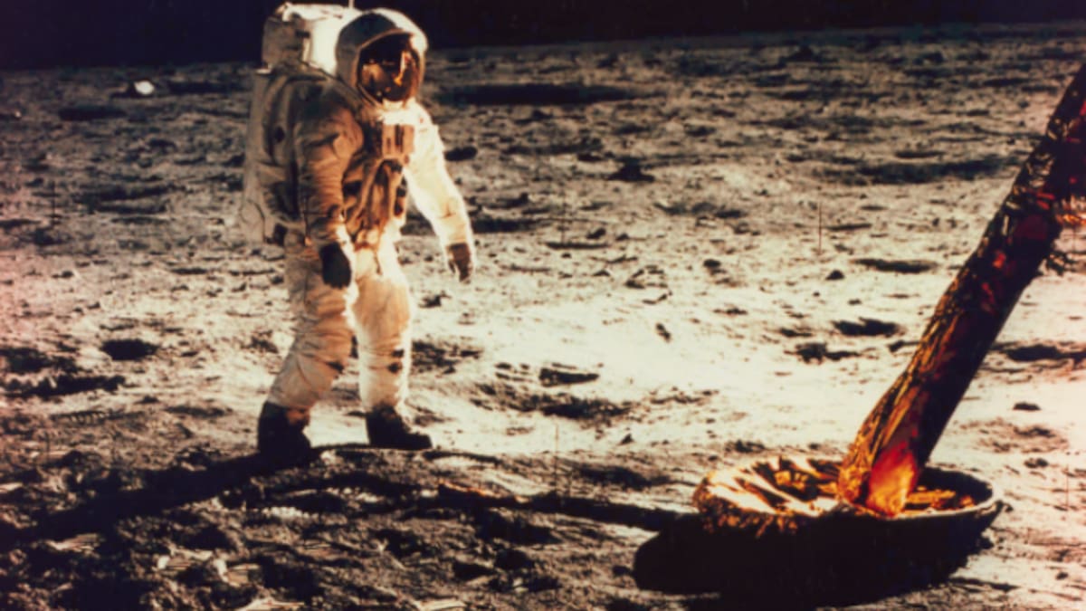 El mayor argumento de los negacionistas para asegurar que Buzz Aldrin nunca pisó la Luna: "Fue Kim Kardashian"