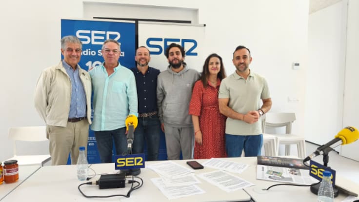 Radio Sevilla sigue celebrando su centenario con un programa especial desde la antigua estación de trenes de Camas