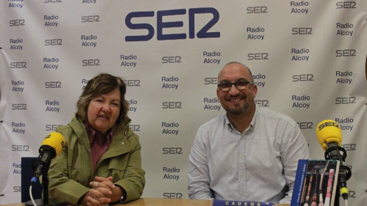 Entrevista a Amélia García, presidenta de la Unesco d'Alcoi, i al professor Gabriel Terol_programación cultural Unesco de novembre