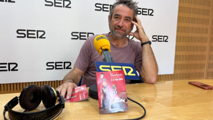 Entrevista a Ángel Salcedo, director de Titeremurcia