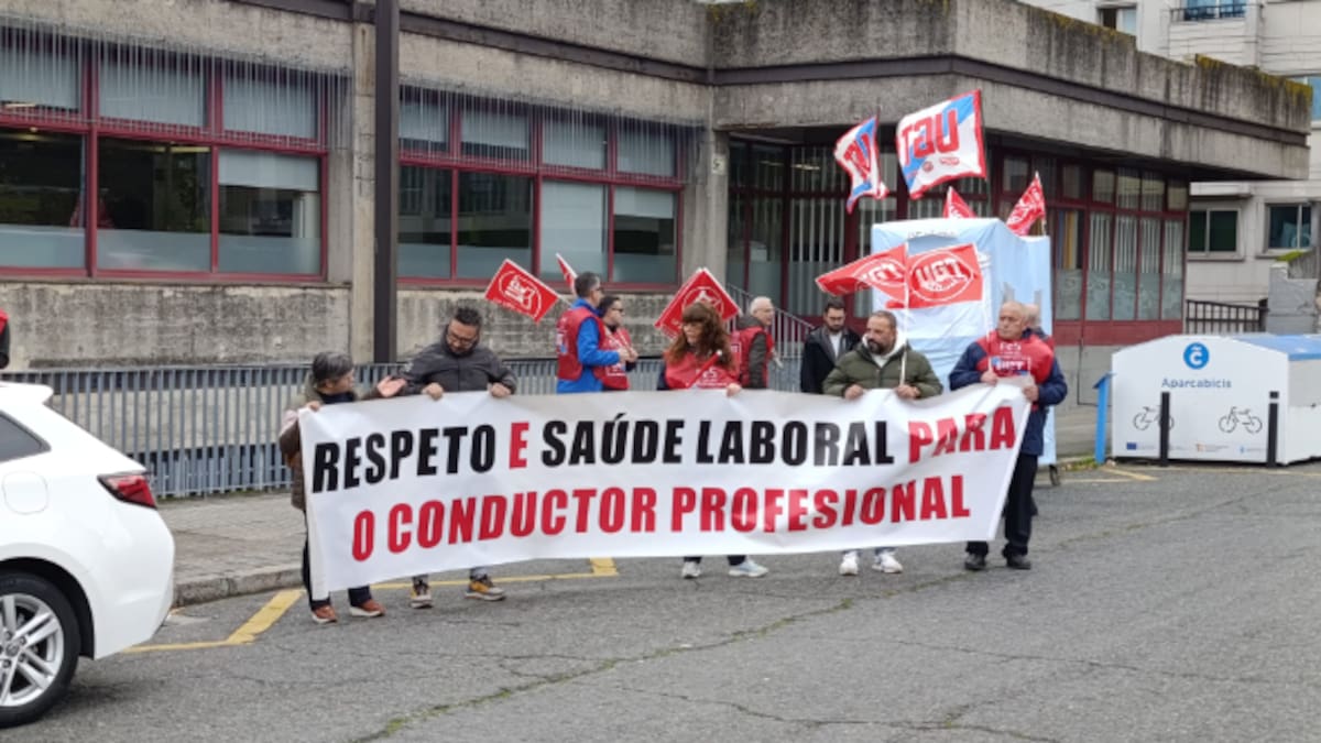 Manifestación en el Transporte interurbano. Iván Cancela, de UGT