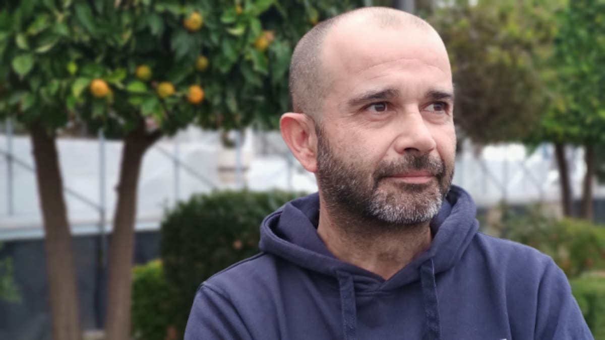 El escritor Antonio Reyes, sobre el 90 aniversario de la emisora: “Radio Jaén nació en una fragua”