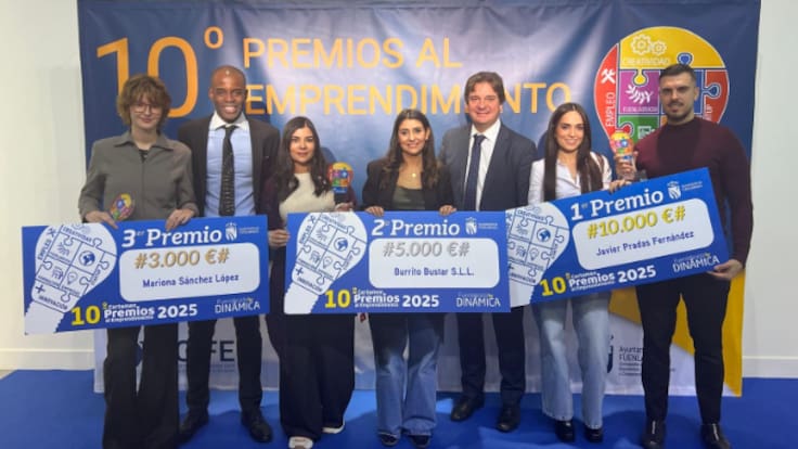 El alcalde de Fuenlabrada, Javier Ayala, pone en valor las iniciativas de emprendimiento en la ciudad