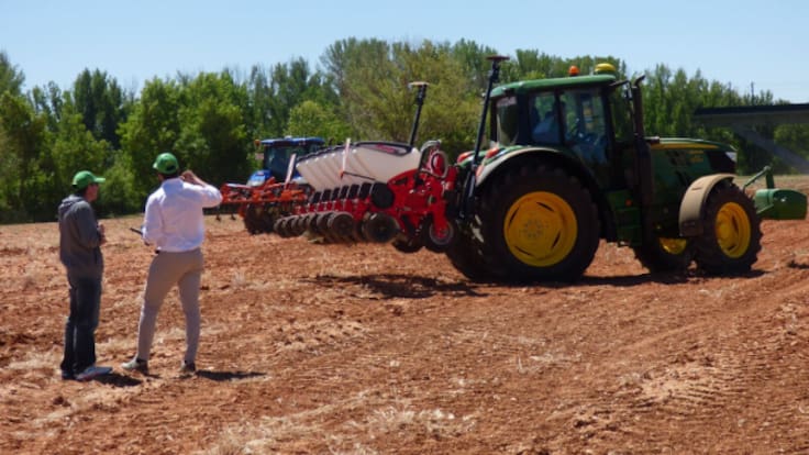"Sin rentabilidad no hay relevo generacional": el campo alerta de la fuga de jóvenes