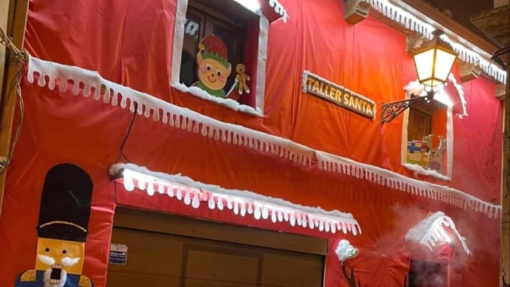 Iluminar tu fachada o balcón por Navidad tiene premio