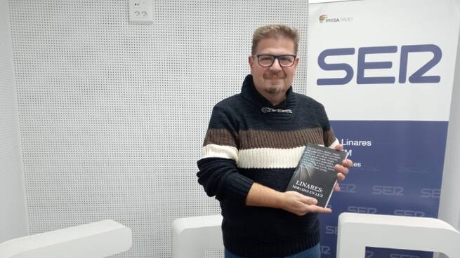 José Antonio Díaz, promotor del proyecto "Linares: Miradas en Luz" para visibilizar el talento fotográfico local