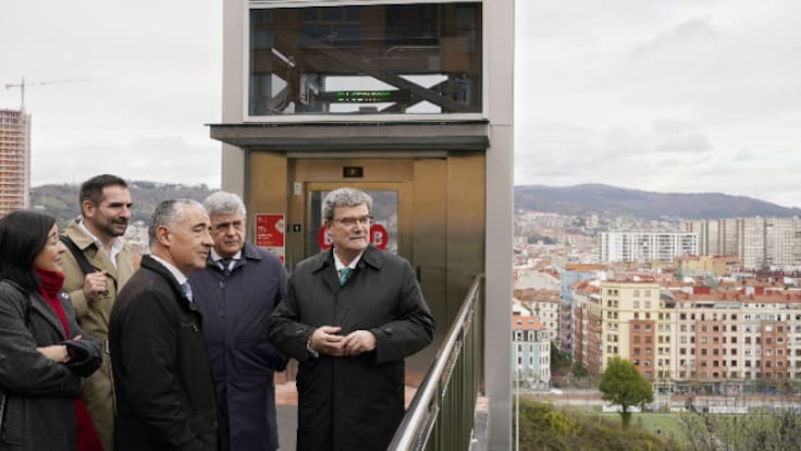 Bilbao estrena un nuevo ascensor público en Lezeaga y alcanza los 80 elementos mecánicos de movilidad urbana