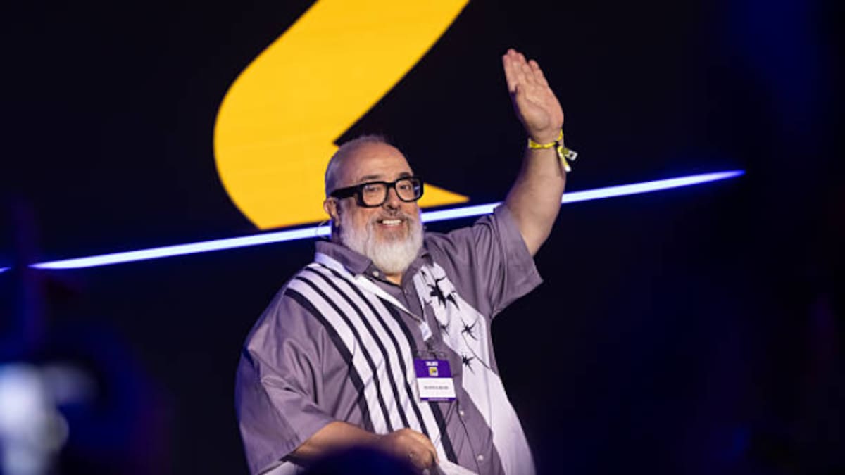 La Ventana a las 16h | Álex de la Iglesia: "Ahora sí necesitamos minutos para pensar antes de hablar"