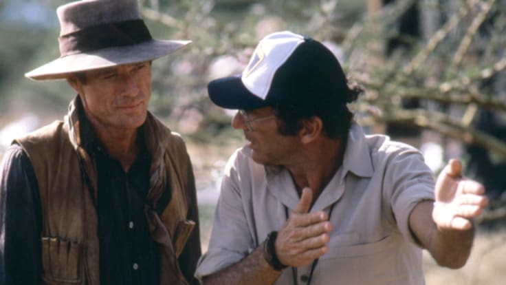 Los problemas políticos y acusaciones de racismo que marcaron el rodaje de 'Memorias de África'