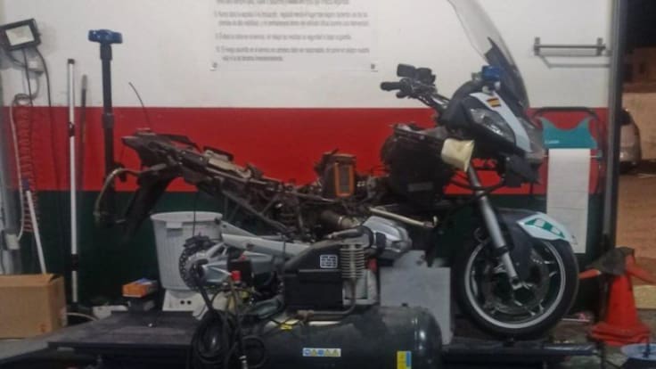 AUGC denuncia que guardias civiles de Lanzarote reparan sus propias motos por falta de medios