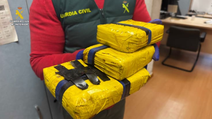 La Guardia Civil detiene a un fugitivo de la justicia que iba a introducir 38.000 dosis de heroína en La Rioja (16-12-2025)