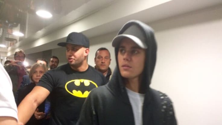 El día que Àngels Barceló tropezó con Justin Bieber en la SER: ahora hay un espejo en ese pasillo