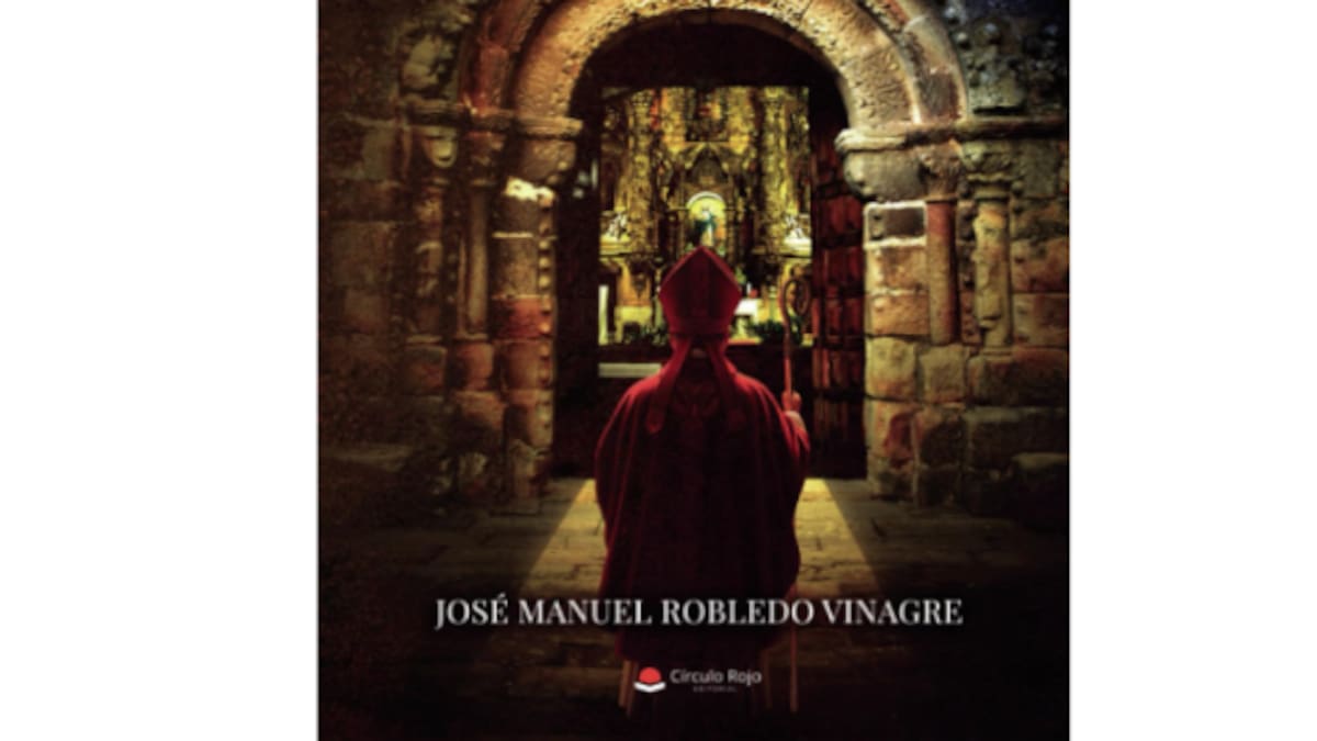 Entrevista sobre el libro La Mitra Roja