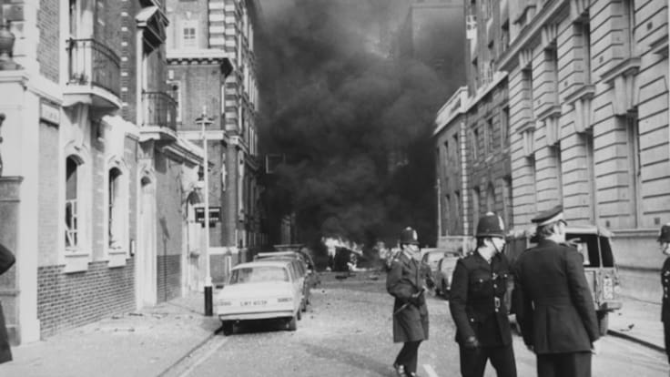 Cómo el IRA alteró un rodaje histórico: "Tuvimos que cambiar todas las matrículas"