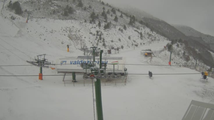 La Rioja da la bienvenida al invierno con nieve en Moncalvillo y Valdezcaray