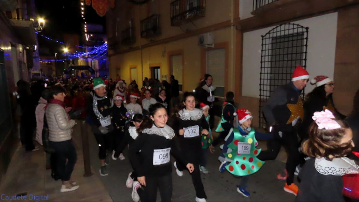 Pilar Egea, concejala de deportes de Caudete en Radio Villena SER