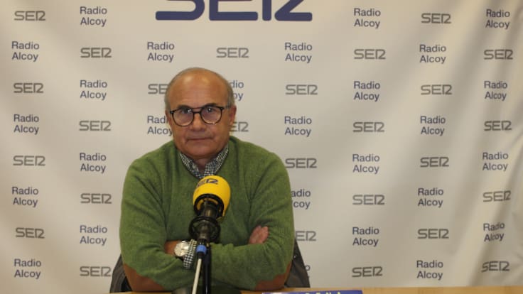 Tragaluz - Entrevista a Miguel Ferrándiz, de l'Associació Amics de la Música d'Alcoi, amb motiu del Concert d'Any Nou