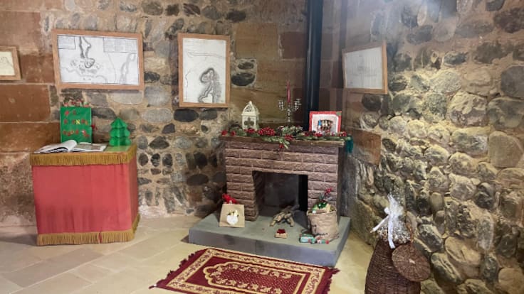 Teresa Mumbiela. guía del Castillo de Monzón