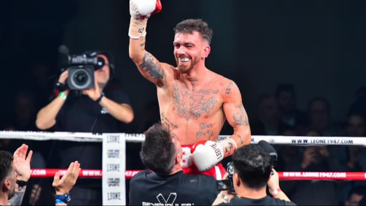 El boxeador Jon Fernández, campeón de Europa del superligero, mira a 2026 con ambición: "La idea es defender el título europeo en casa, en Bilbao, en el primer trimestre del año"