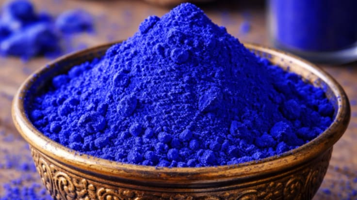 El pigmento azul que llegó a costar más que el oro: por qué todos los artistas querían pintar con el azul ultramar