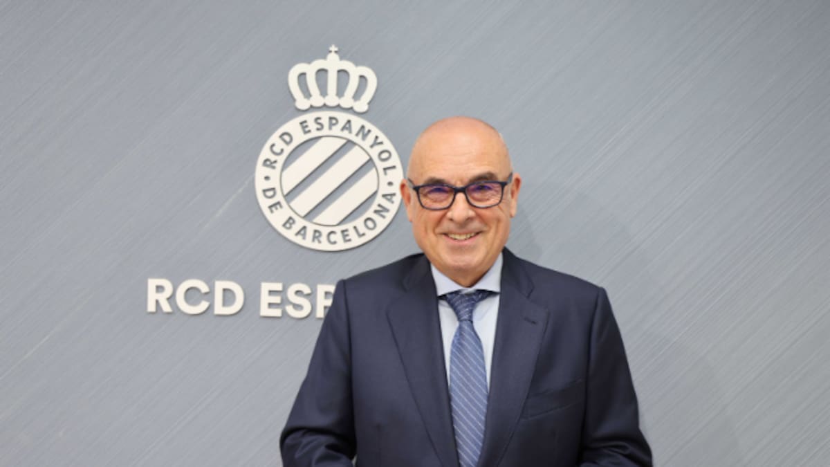 Xavi Andreu: "Que la gent vingui d'hora i que dugui elements només per animar, perquè al futbol no s'hi va a llençar coses"