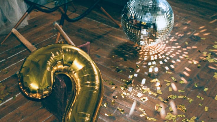 Cotillones, tardeos y cancelaciones: NocheTardeVieja 2025 en Vitoria