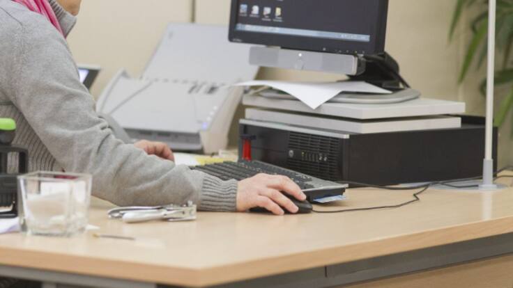 Un día de trabajo gratuito al año para reducir el déficit público