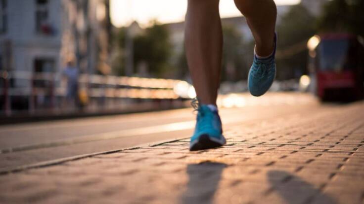 El médico especialista en oncología médica, Pablo Cerezuela, en Hoy por hoy Cartagena