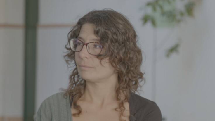 El lápiz color carne. Vicky López