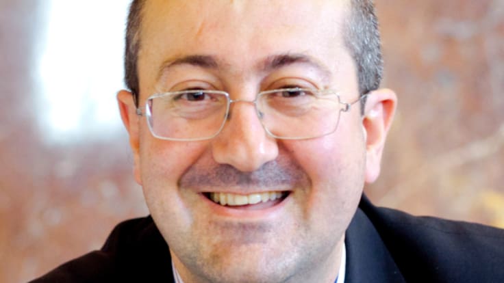 El médico y cirujano Francisco Ayala se despide del Hospital Morales Meseguer