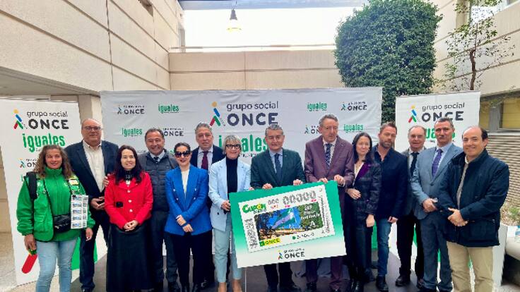 La Junta y la ONCE presentan el cupón conmemorativo del Día de Andalucía