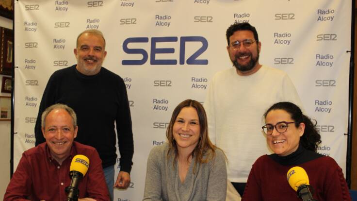 Tragaluz- Concert de la Banda Simfònica de Dones de la FSMCV el 8 de març a Alcoi amb motiu de l'alferes de la Filà Marrakesch