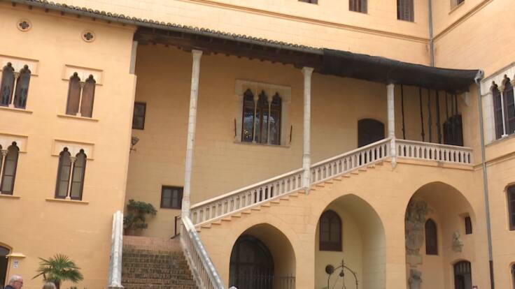 Empuje al Palau Ducal de Gandia con el Premio Ondas al Podcast "Borja, de València al Vaticà"