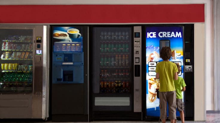 Máquinas vending en colegios de La Rioja: un límite de 200 calorías para combatir la obesidad infantil (16/03/2025)