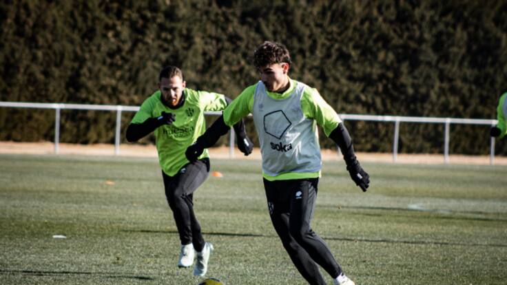 Hugo Vallejo analiza el partido ante el Éibar y la situación de la SD Huesca