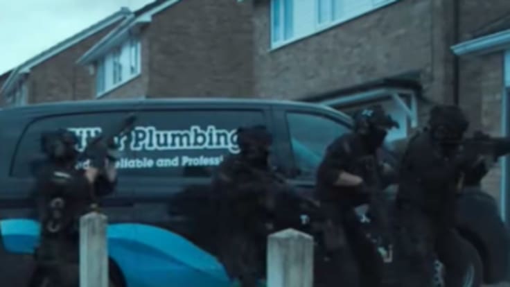 “Aquí no se hace así”: una fiscal de menores analiza la escena más impactante de ‘Adolescencia’ y explica el protocolo en España