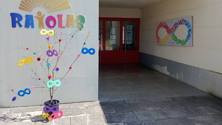 "El miedo al autismo viene del desconocimiento": familias, expertos y personas neurodivergentes ponen en común su experiencia