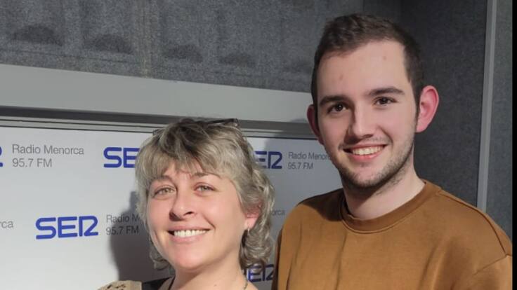 Illencs amb Reyes SantaMaría, un espai de Jose Rada