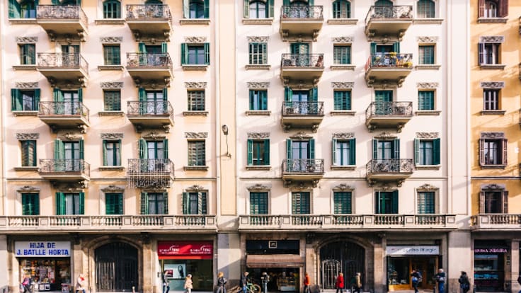 La Ventana de los números | Barcelona organiza la mayor subasta de vivienda pública