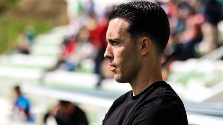 Rueda de prensa de Javi Medina, entrenador del Antequera CF, en la previa ante el Betis Deportivo