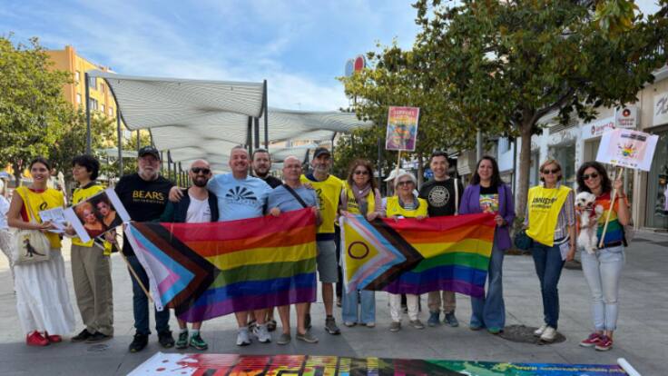 "Se está produciendo una involución", Eduardo Lecuona, Amnistía Internacional (Manifiesto contra la LGTBIfobia)