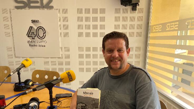 El escritor Mikel Guerendiain presenta en Ibiza su primer libro: 'Mauro'