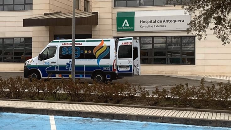 Ana Rojas, jefa de Urgencias en el Hospital de Antequera: “El equipo de urgencias siempre trabaja en coordinación con especialistas de otras áreas”