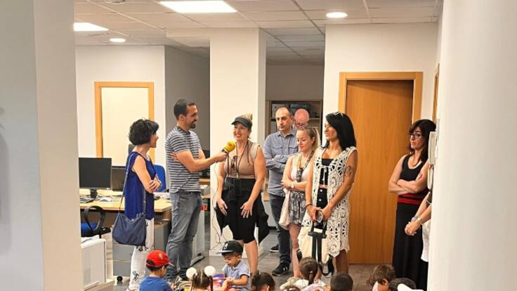 Visita alumnos del CEIP Vicente Medina de Los Dolores a la Cadena SER