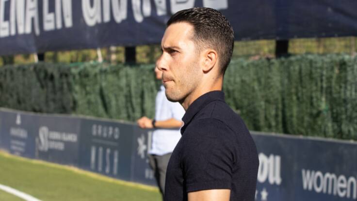 Rueda de prensa de Javi Medina, antes del Antequera CF - SD Ponferradina