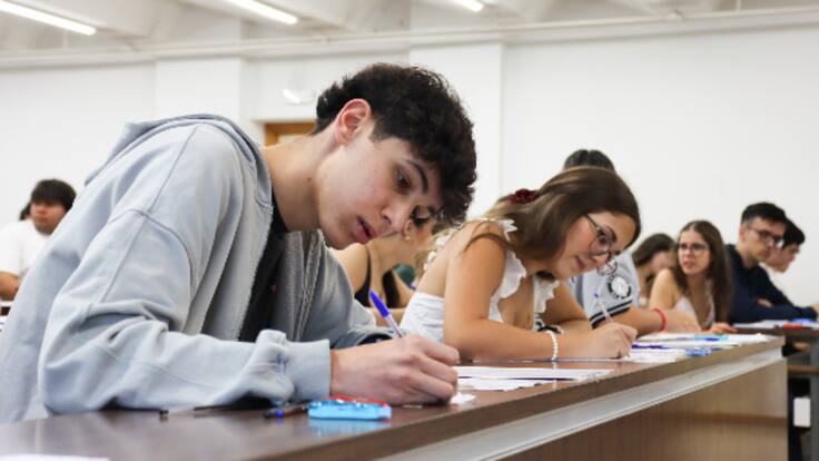 La prueba de Lengua y Literatura abre la PAU para los estudiantes zamoranos