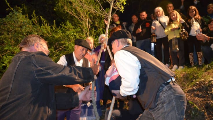 Nos adentramos en el Rito del Herniado de Lobera de Onsella