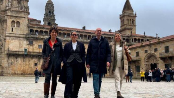 "Os non adscritos están patinando", o bloqueo do pago das facturas do transporte na tertulia do Hoy por Hoy Santiago