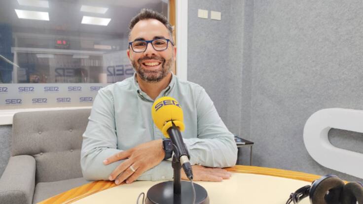 Echedey Eugenio: “Están empeñados en separar a la sociedad entre izquierda y derecha, eso no es bueno, parece un patio de colegio"