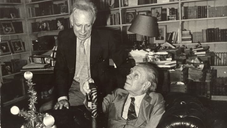 Los escritores que se inventaron un autor para publicar juntos